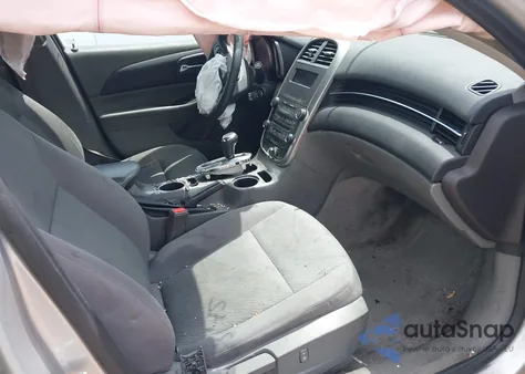 2015 Chevrolet Malibu Ls z USA, uszkodzony, nr VIN 1G11B5SLXFF280771